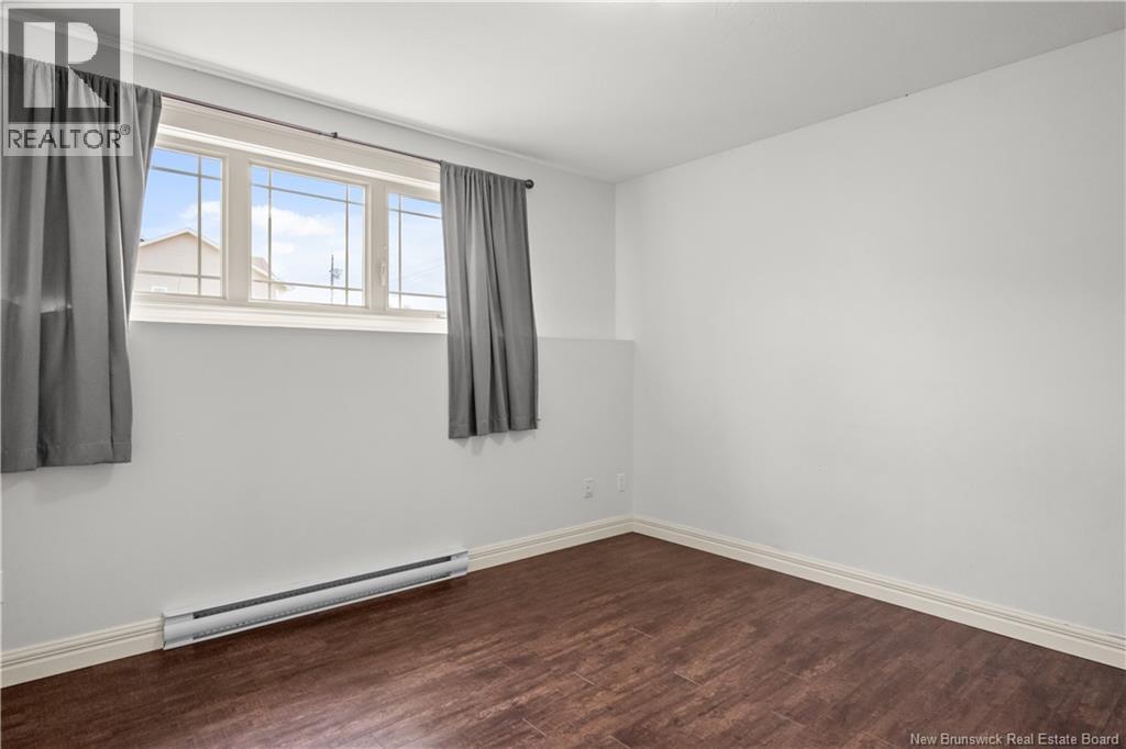 57 Clarendon Drive - Image 21