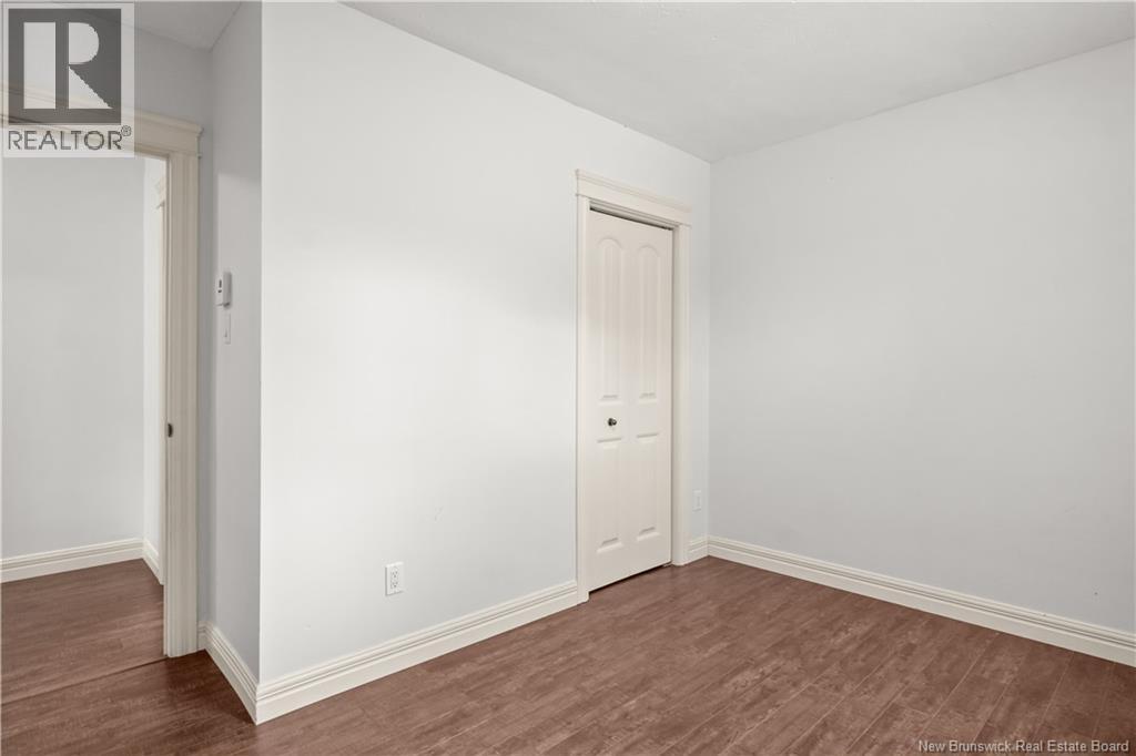 57 Clarendon Drive - Image 28