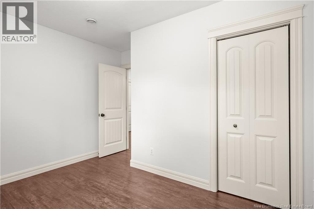 57 Clarendon Drive - Image 29