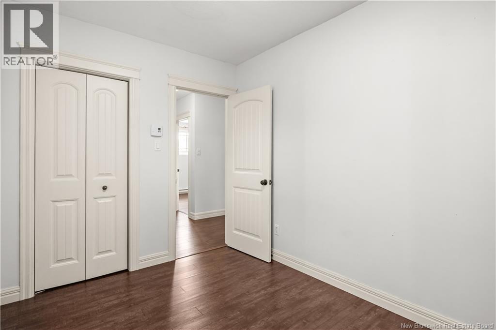 57 Clarendon Drive - Image 26