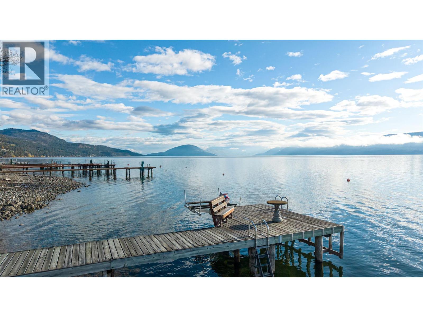 16 8525 Ewing's Landing Road, Vernon