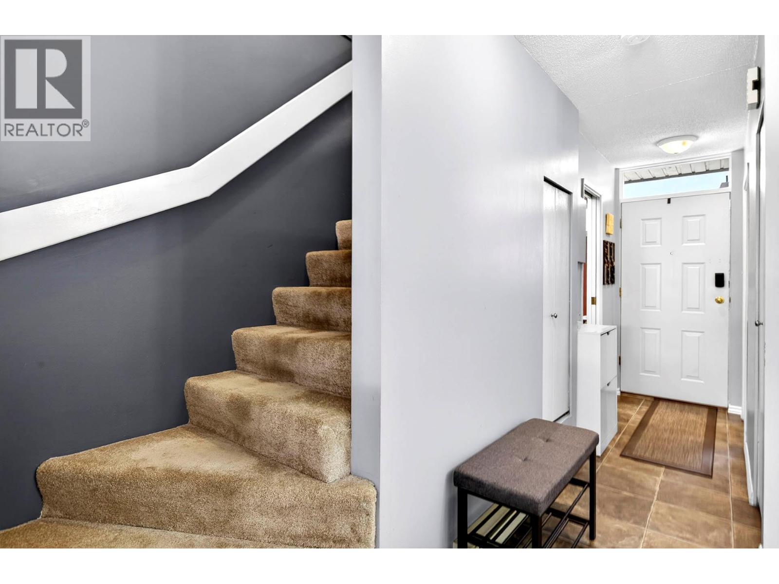 #15 145 NICOLA Street - 15
