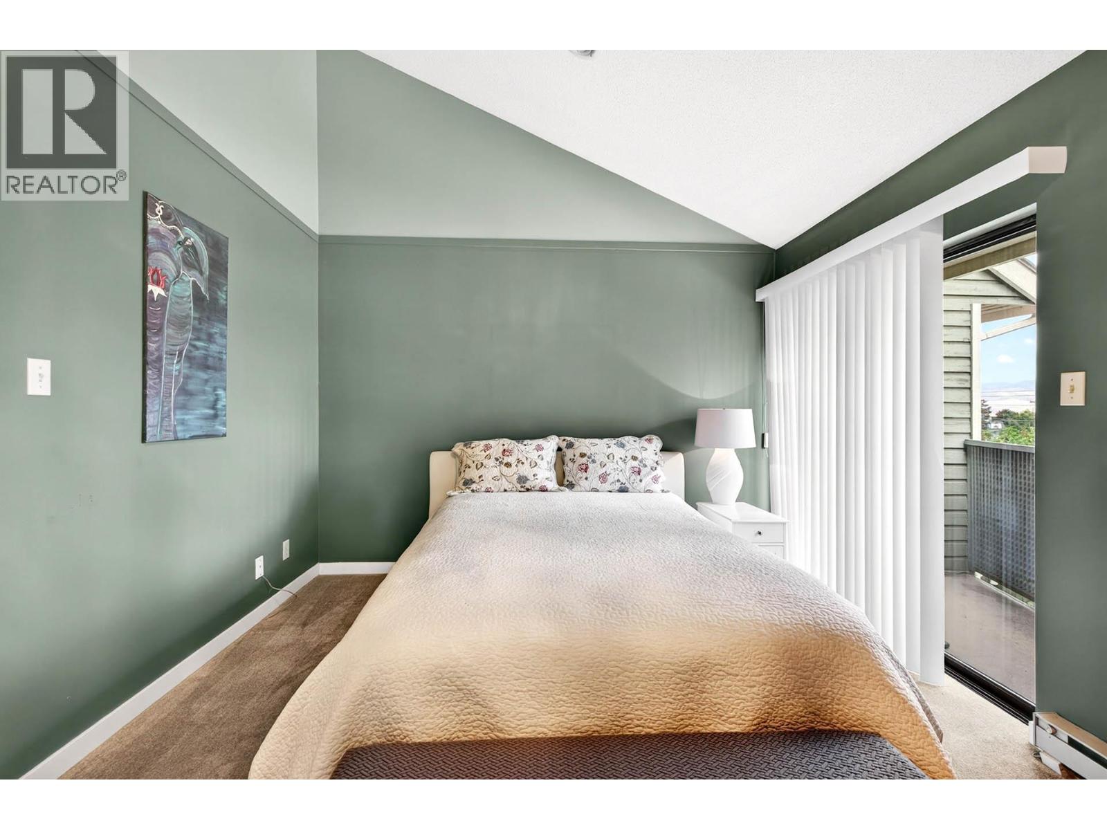 #15 145 NICOLA Street - 18