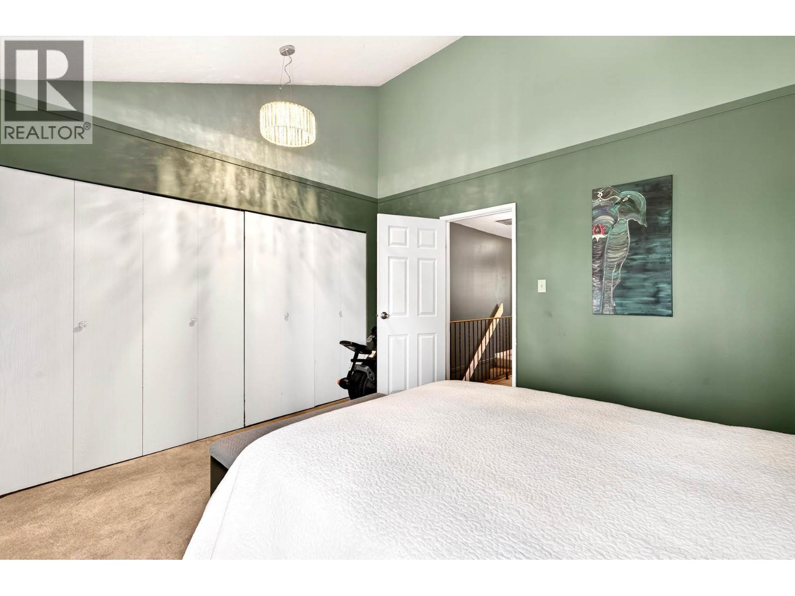 #15 145 NICOLA Street - 21