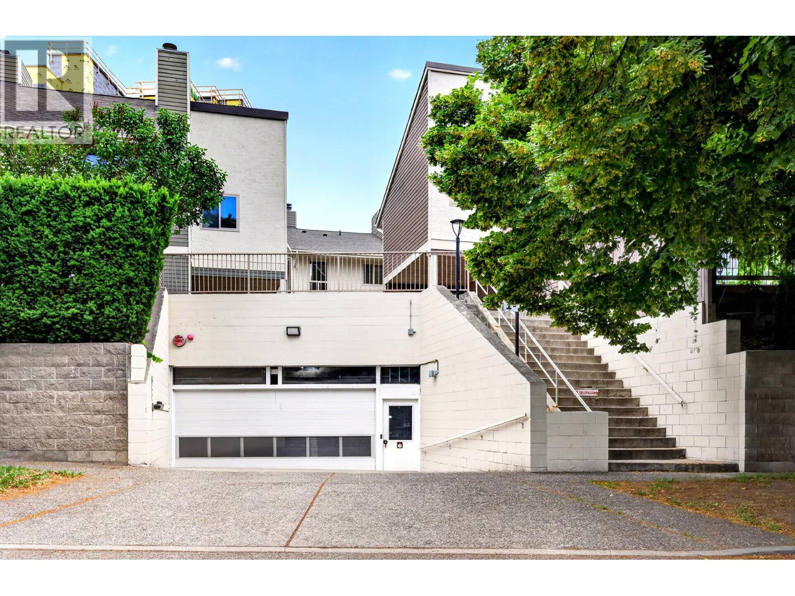 #15 145 NICOLA Street - 31