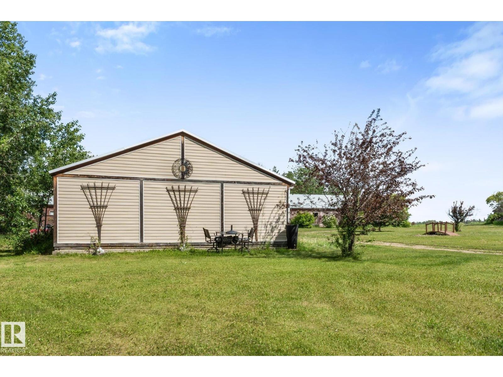 51065 HWY 770 - 41