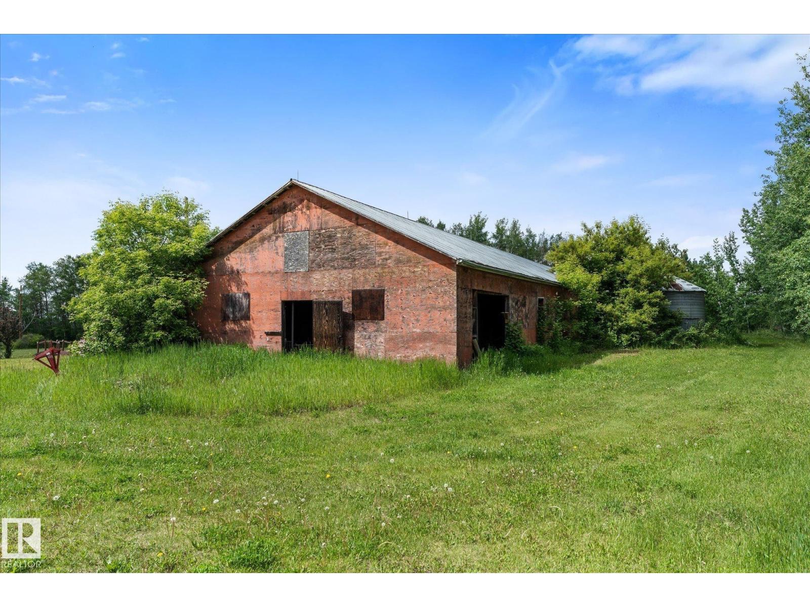 51065 HWY 770 - 45