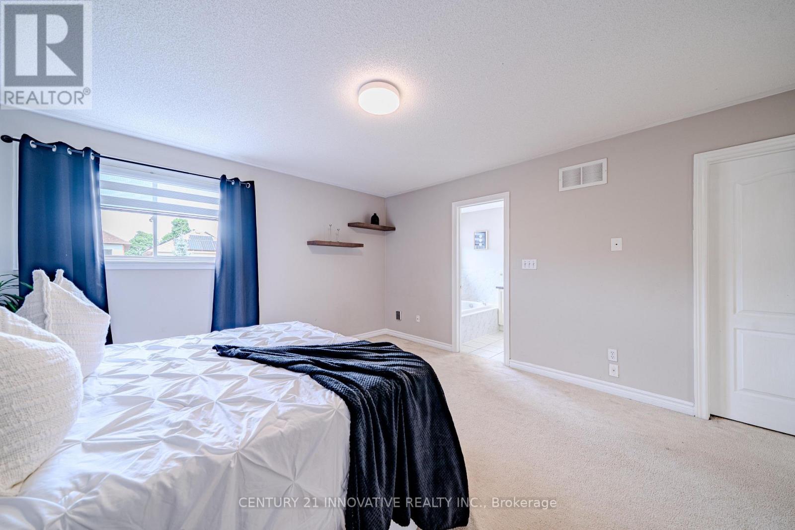 30 CASTLE GREEN DRIVE - 29