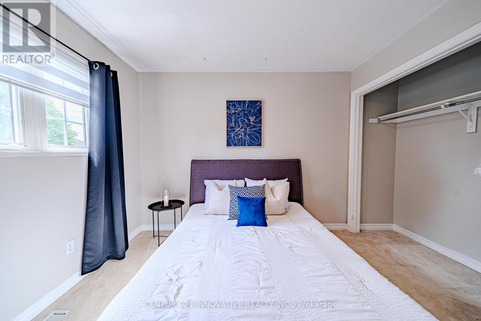 30 CASTLE GREEN DRIVE - 34