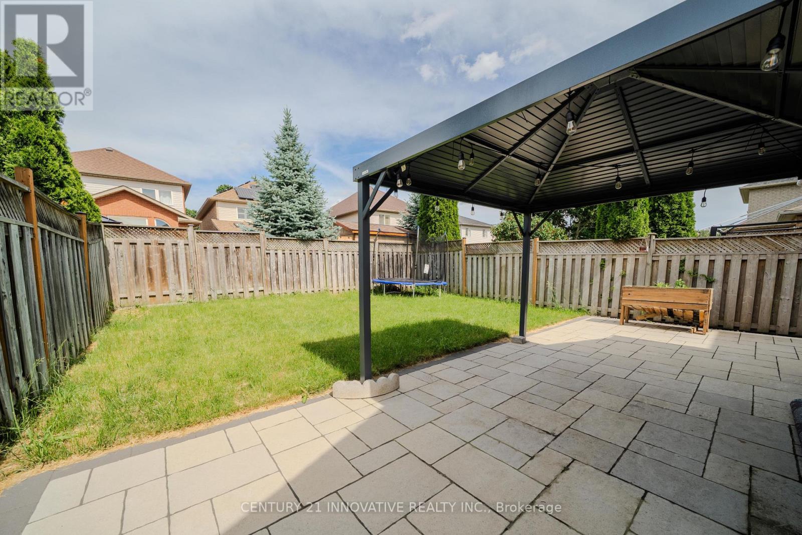 30 CASTLE GREEN DRIVE - 44