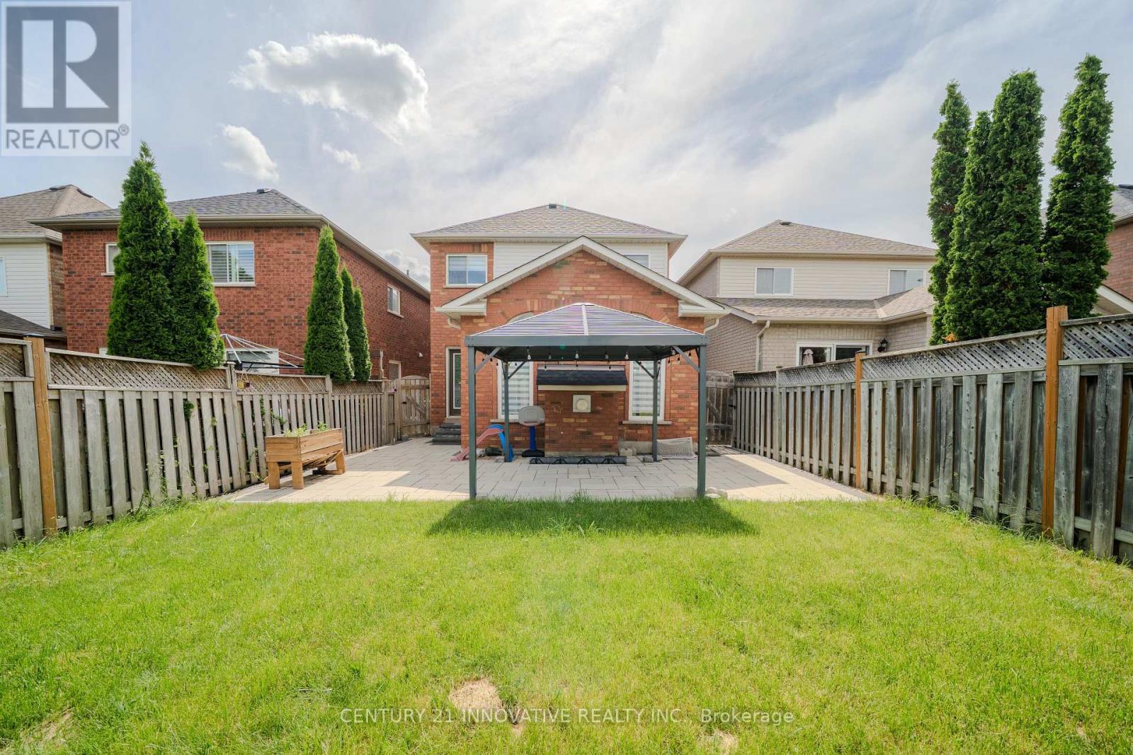 30 CASTLE GREEN DRIVE - 45