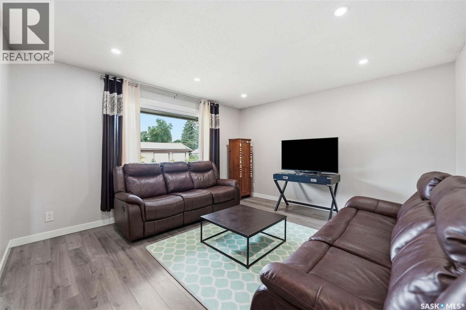 2638 Eastview - photo 4