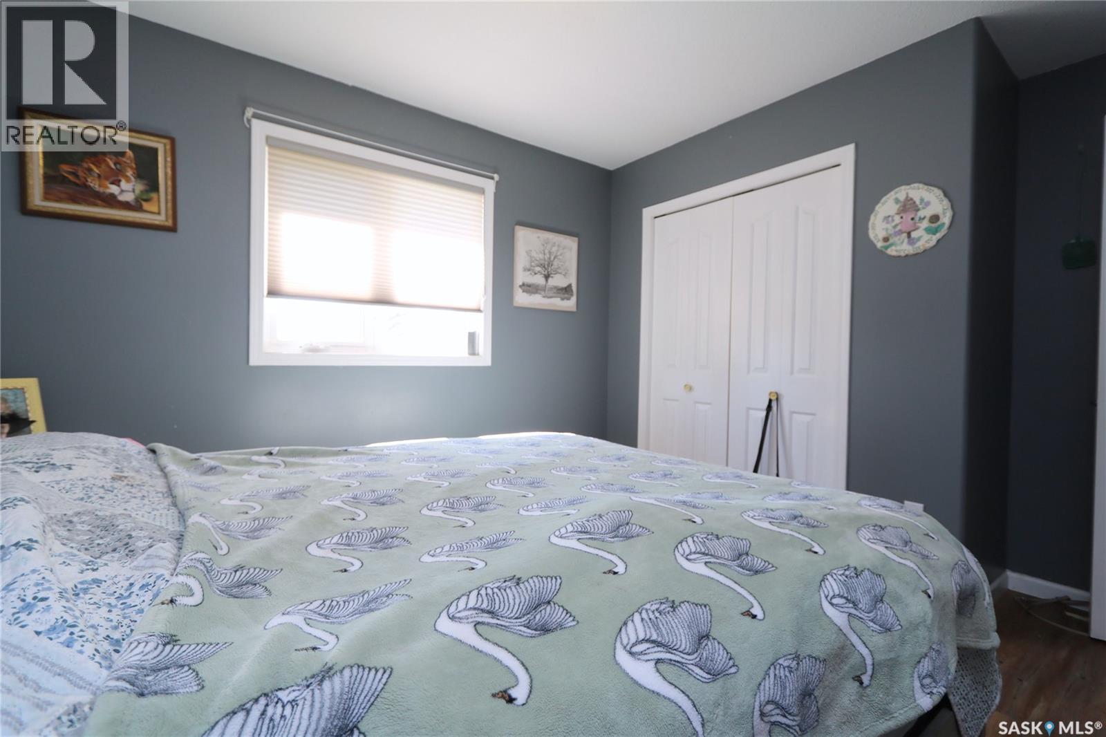 #103 30 Russell DRIVE - 11