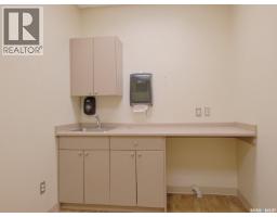 111 1st Avenue W, Rosetown, SK S0L2V0 Photo 23