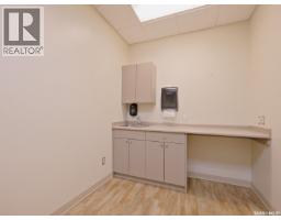 111 1st Avenue W, Rosetown, SK S0L2V0 Photo 31