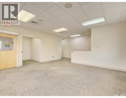 111 1st Avenue W, Rosetown, SK S0L2V0 Photo 6