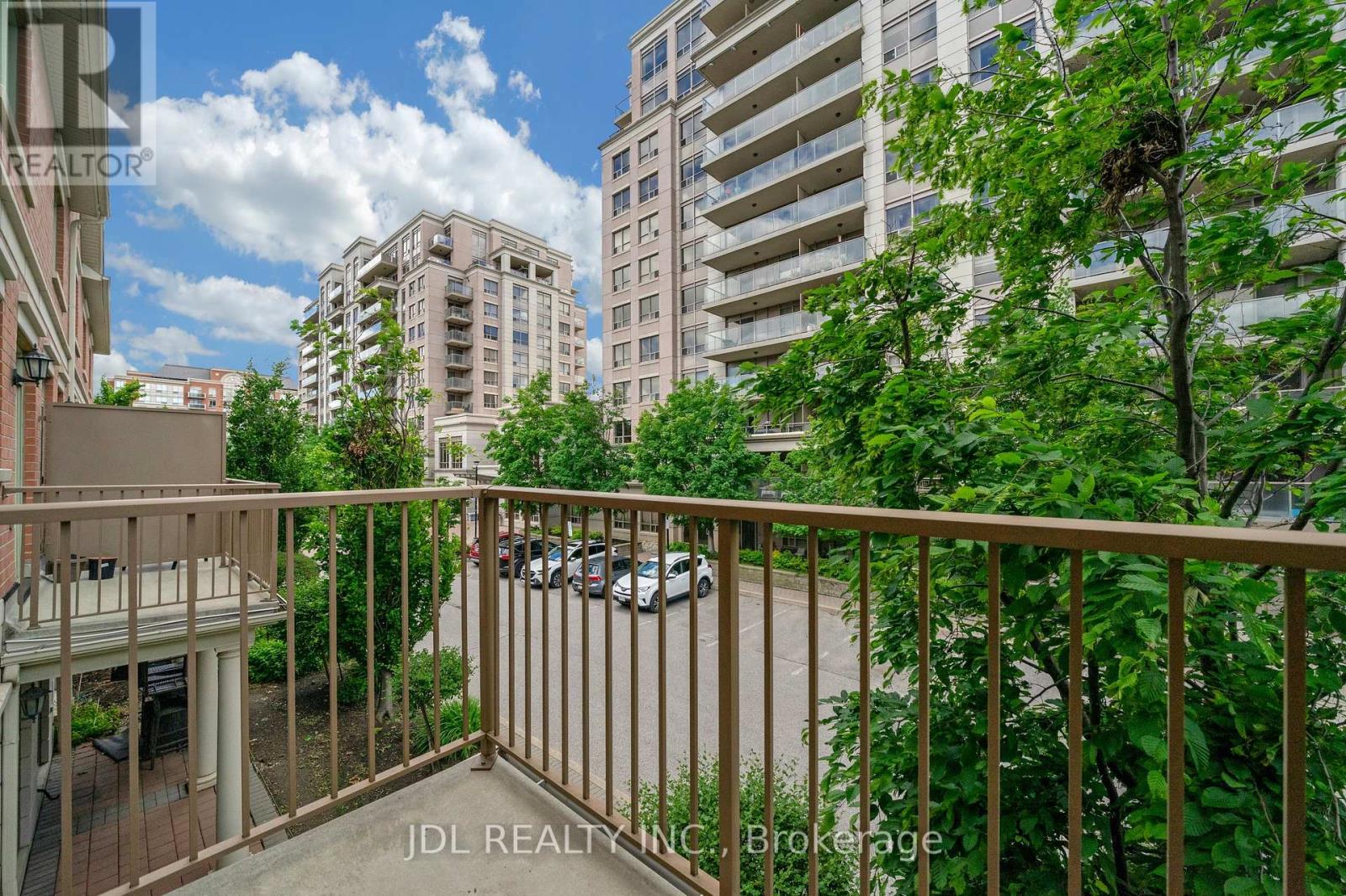 25 GALLERIA PARKWAY - 16