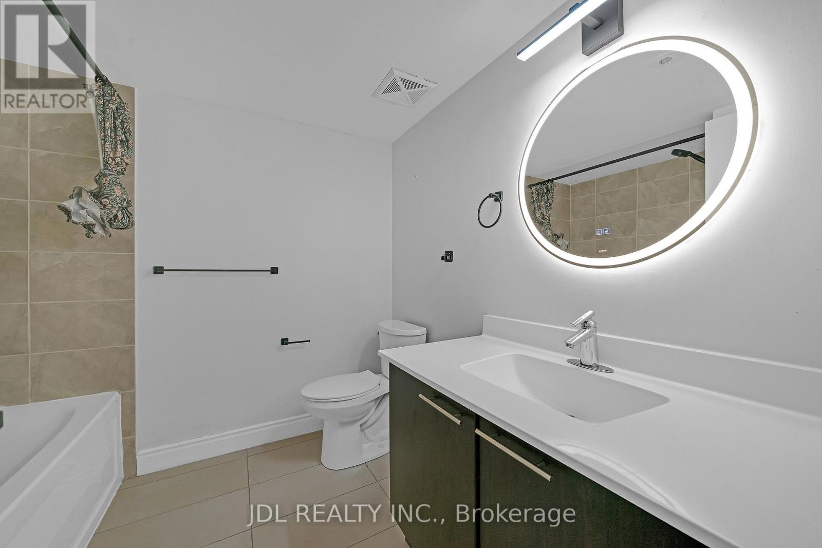 25 GALLERIA PARKWAY - 6