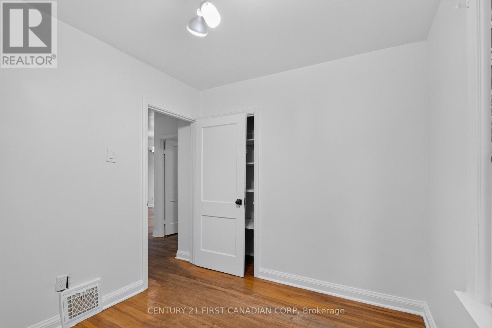 85 JOSEPHINE STREET - 17