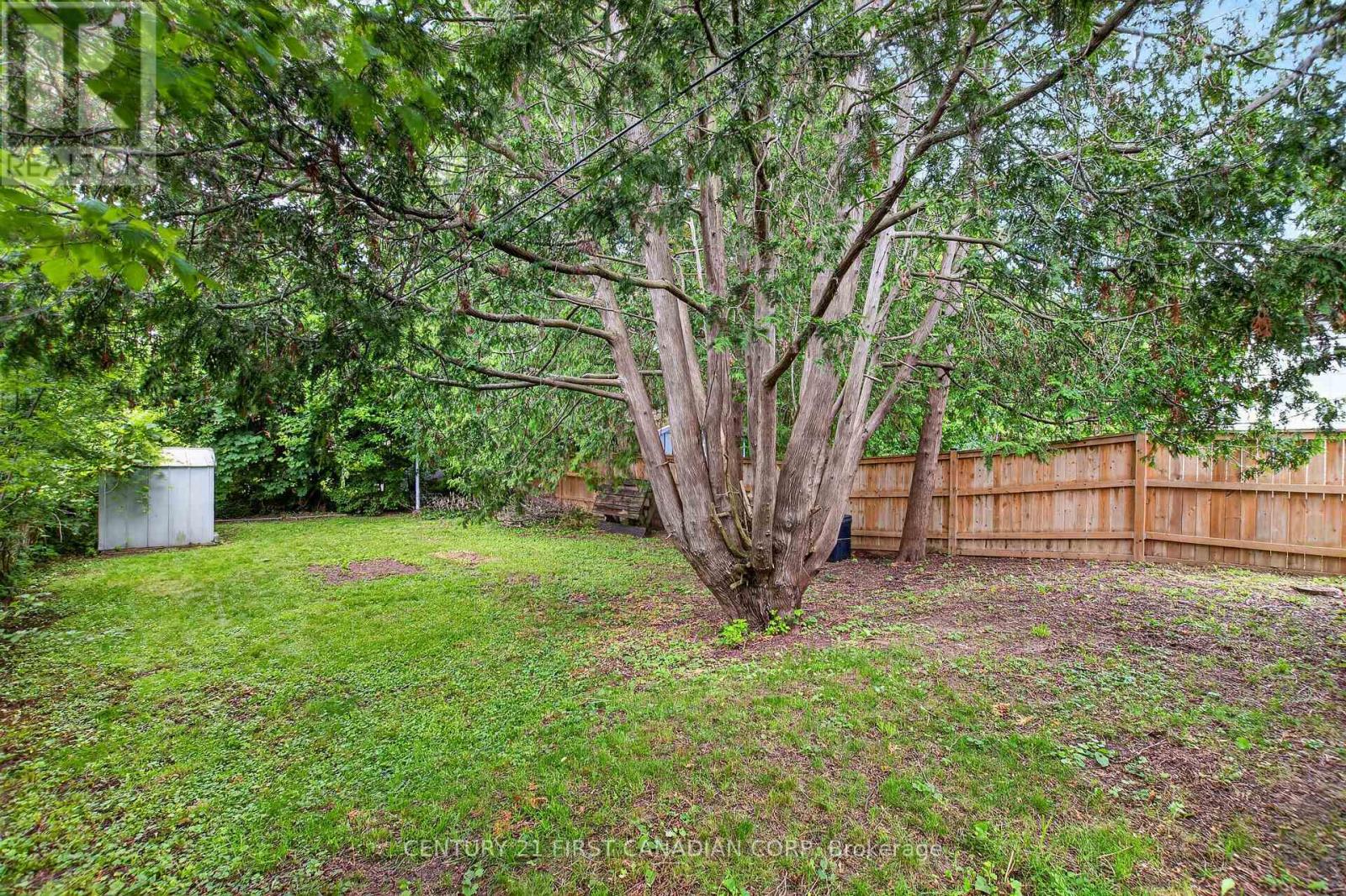 85 JOSEPHINE STREET - 18