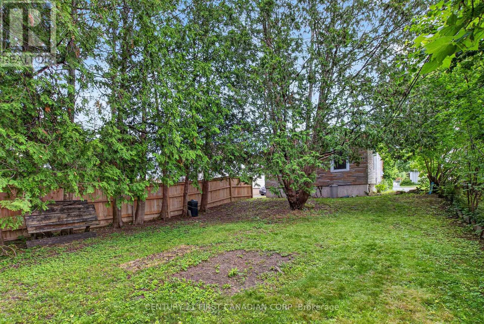 85 JOSEPHINE STREET - 21
