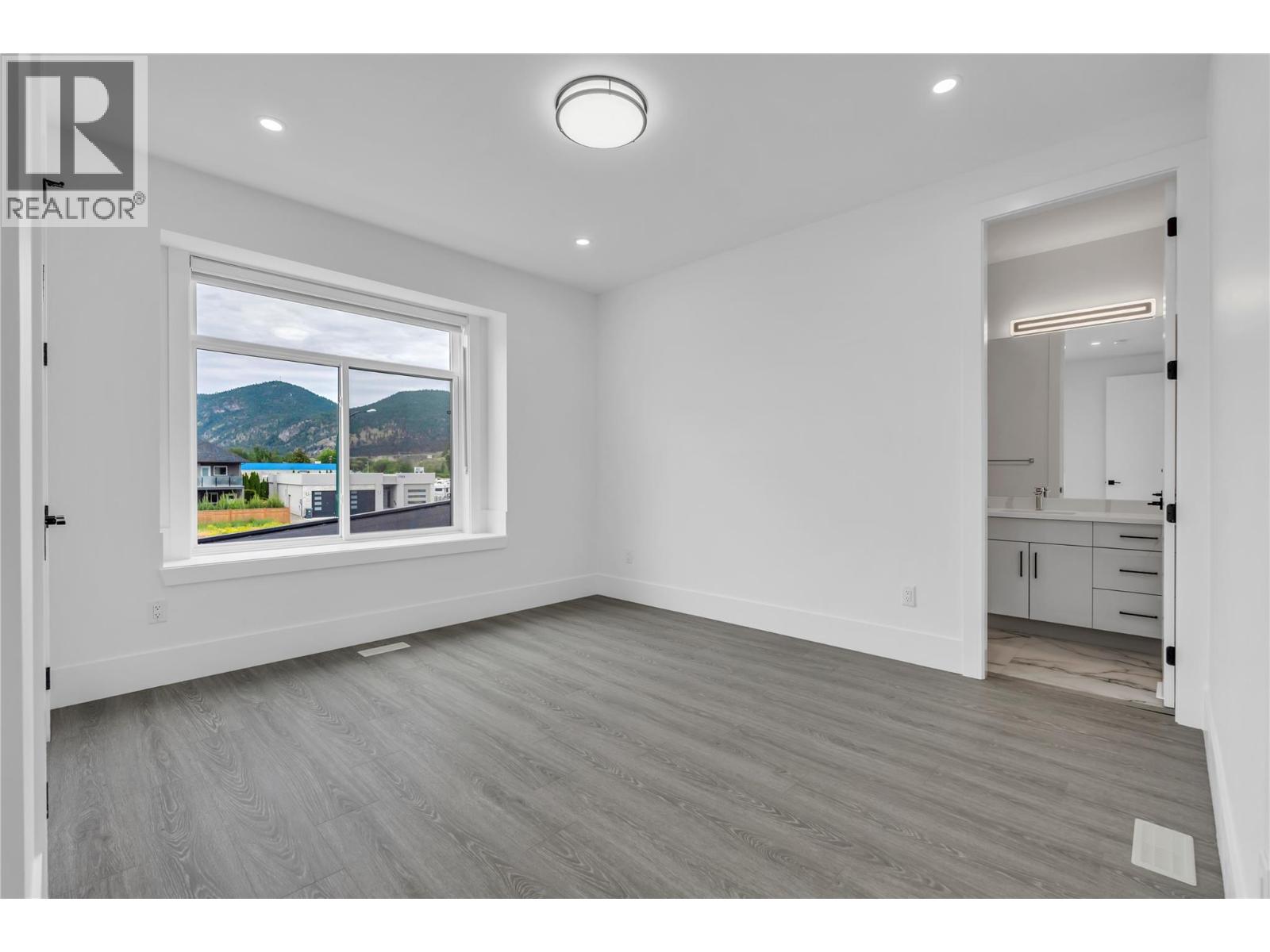 1720 Treffry Place, Summerland