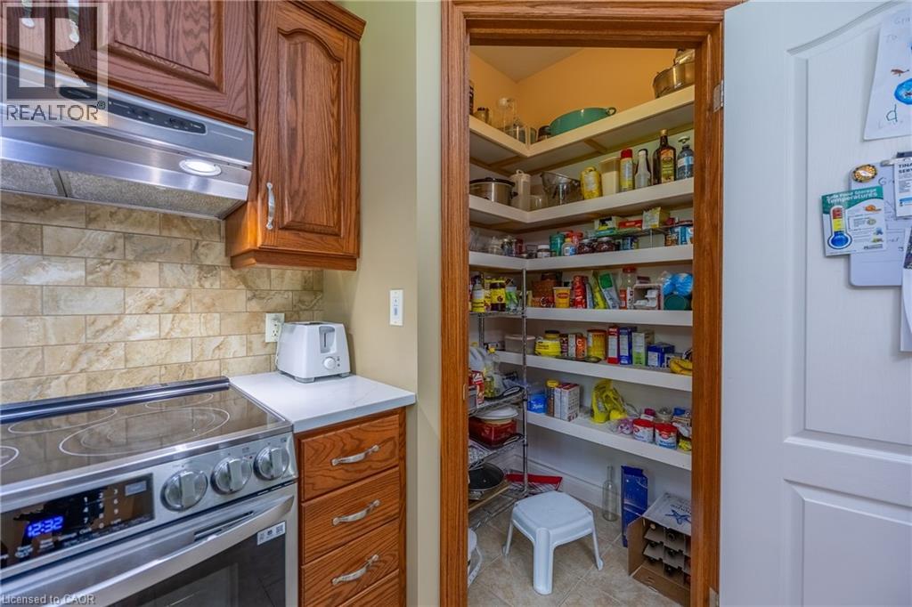 3-bedroom home for sale at 1821 NORFOLK COUNTY ROAD 45, Langton ON · photo 13 of 48