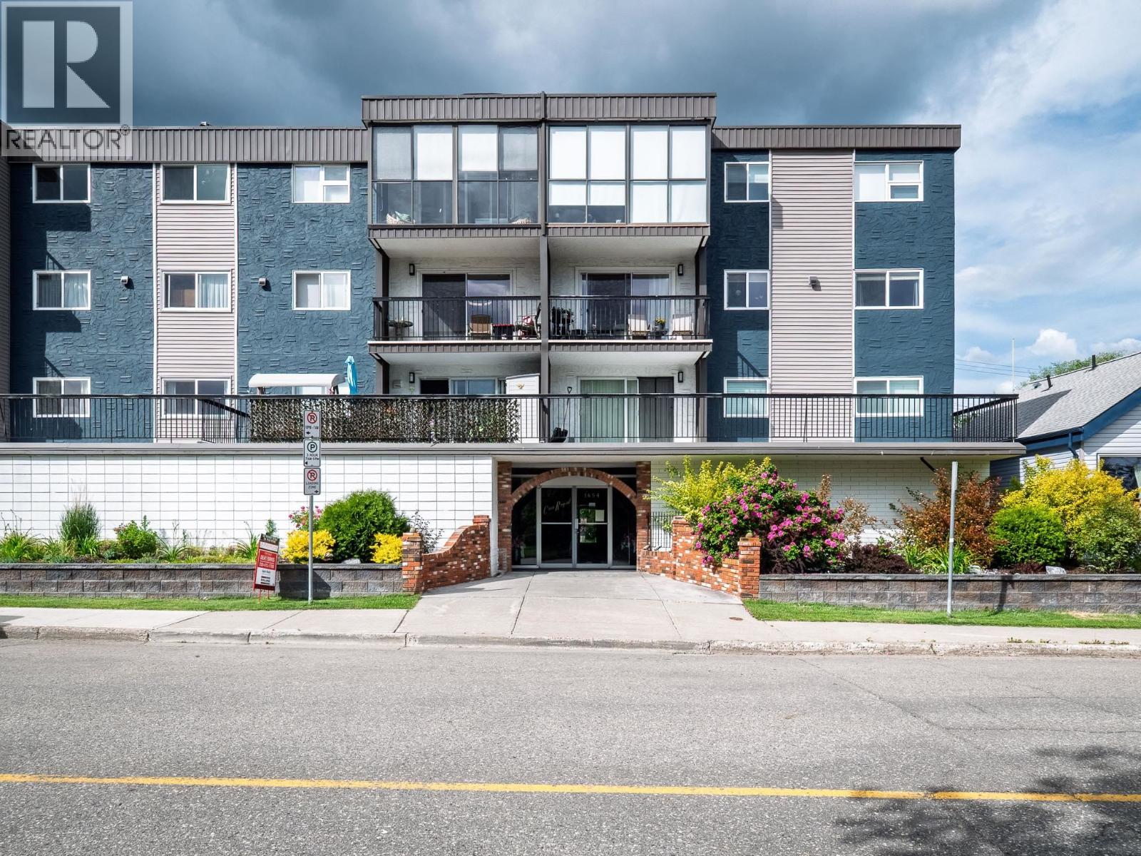 #107 1654 10TH AVENUE - 2
