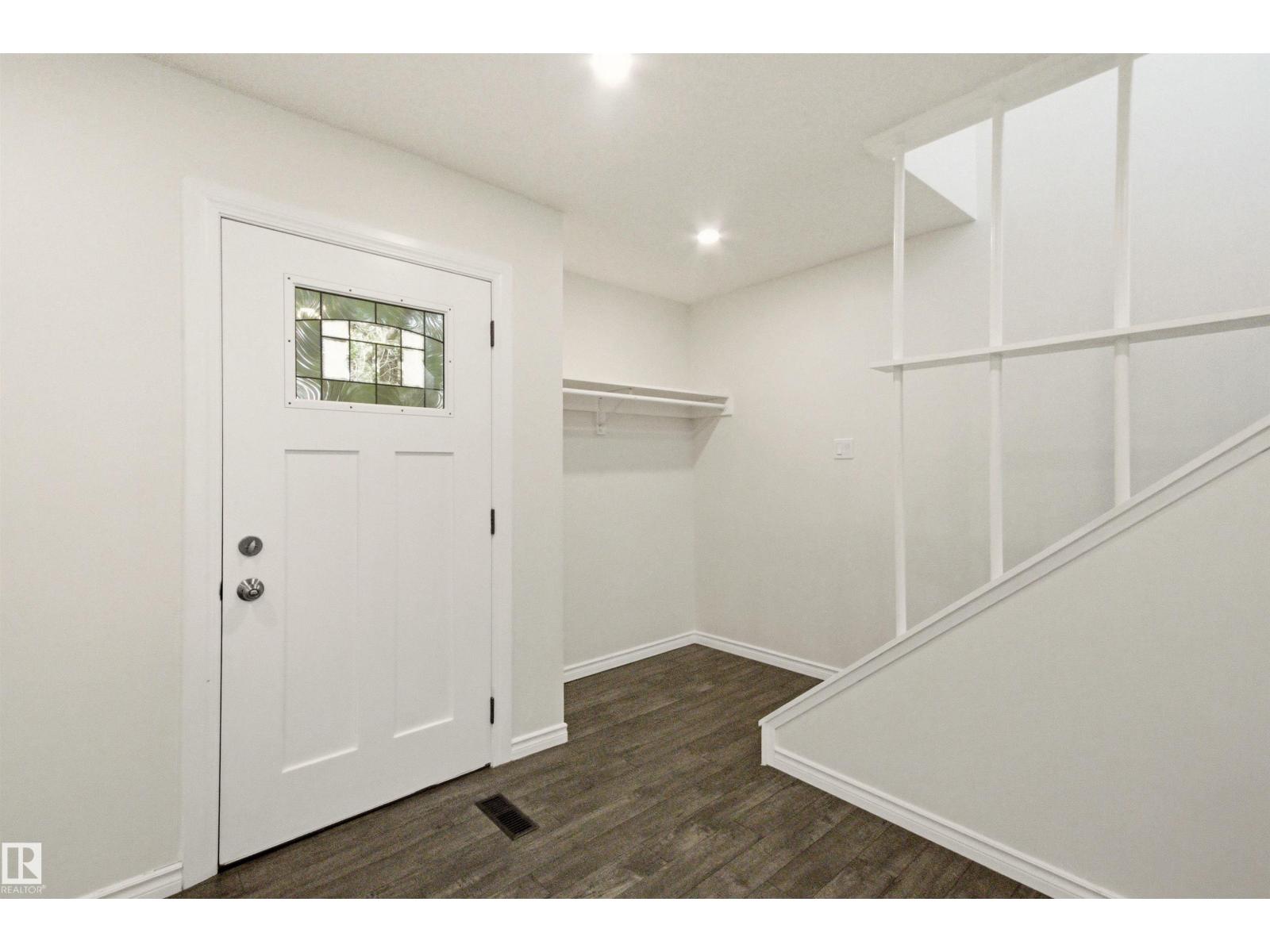 6420 105 ST NW - 3