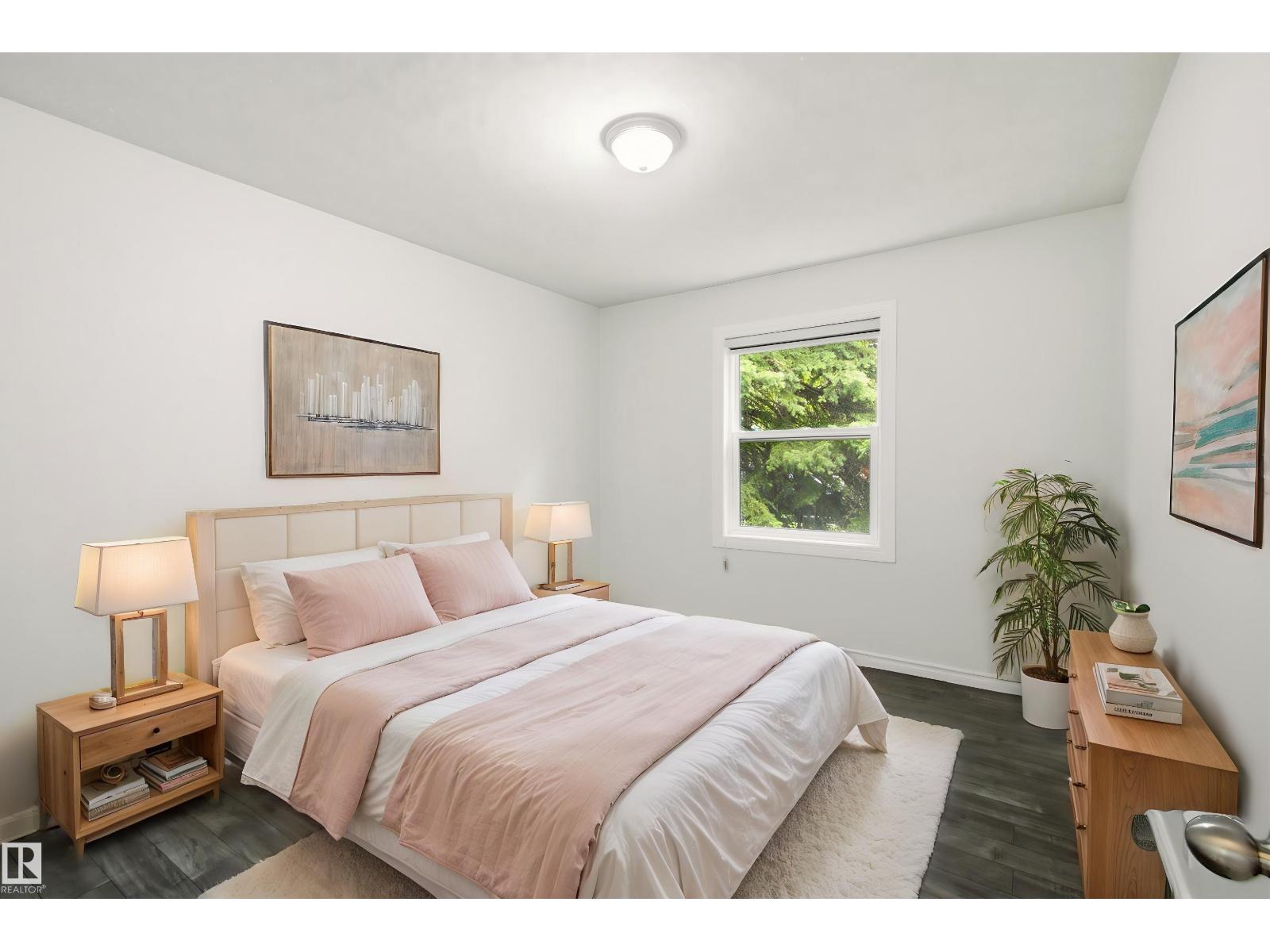 6420 105 ST NW - 13