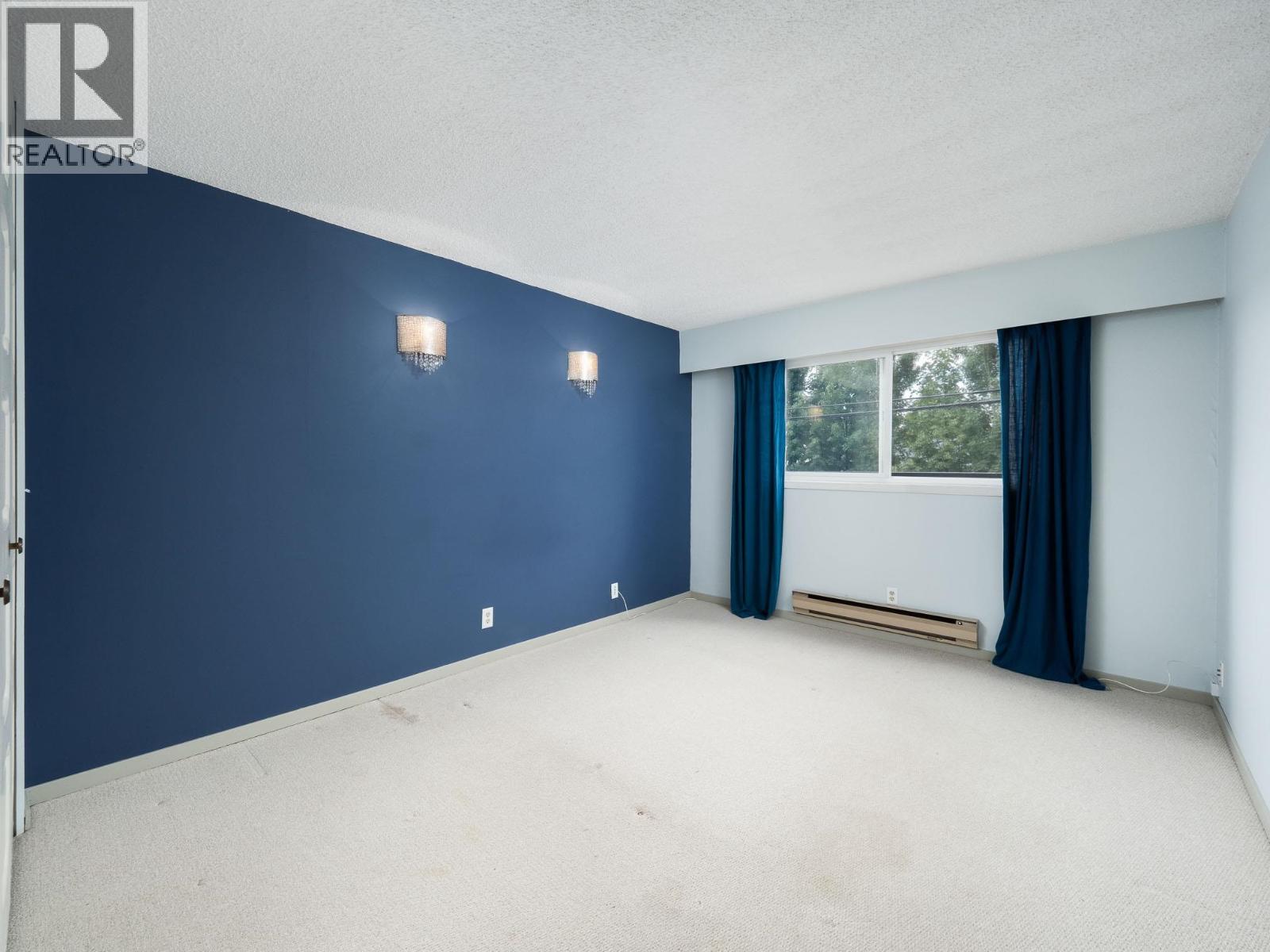 #107 1654 10TH AVENUE - 12