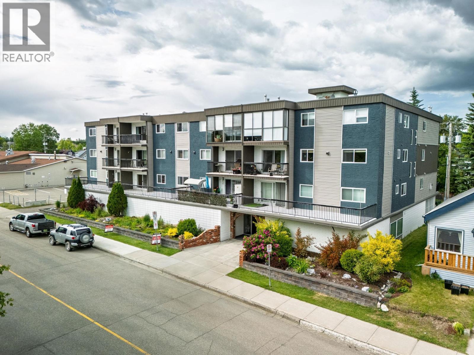 #107 1654 10TH AVENUE - 3