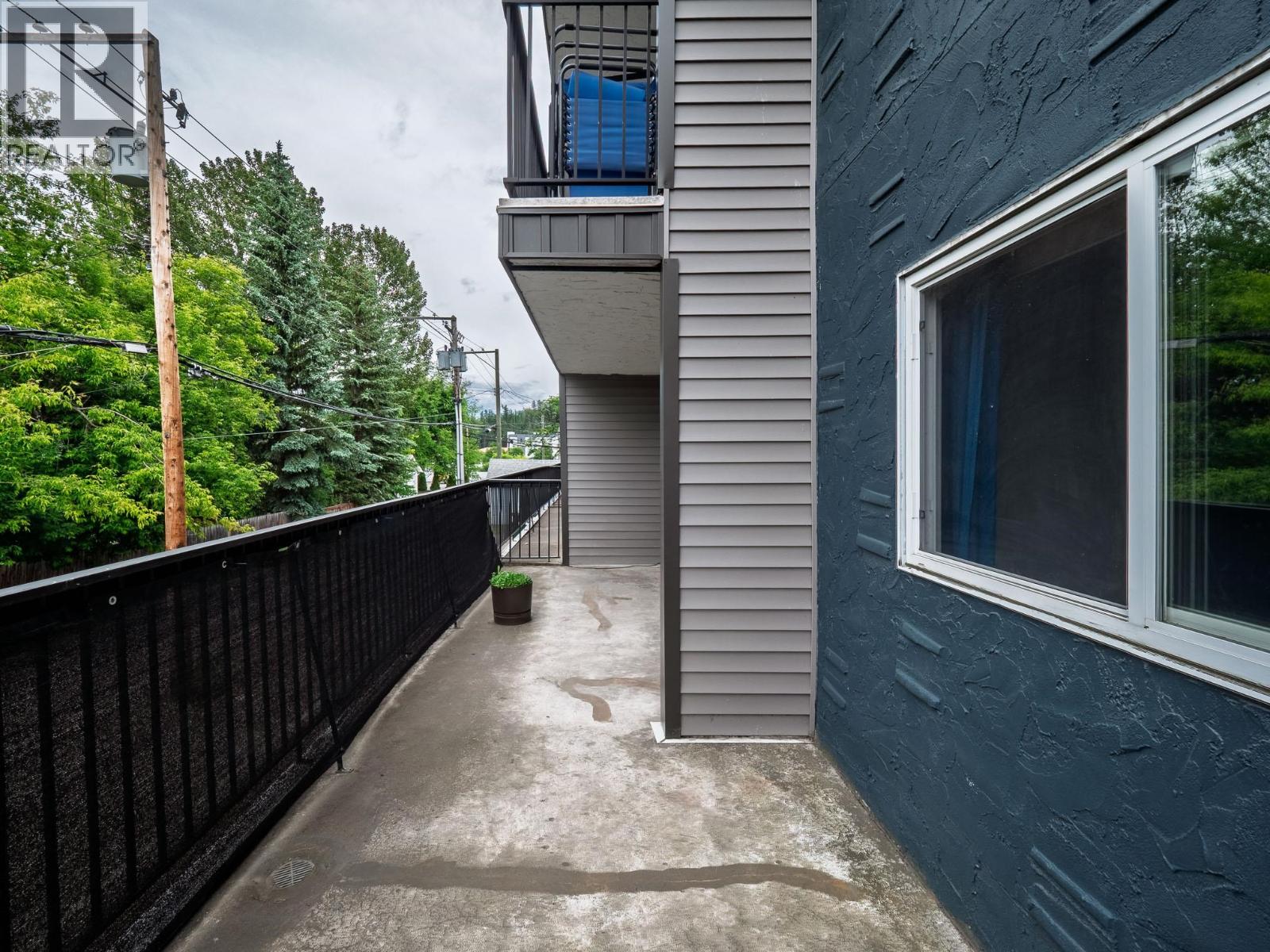 #107 1654 10TH AVENUE - 16