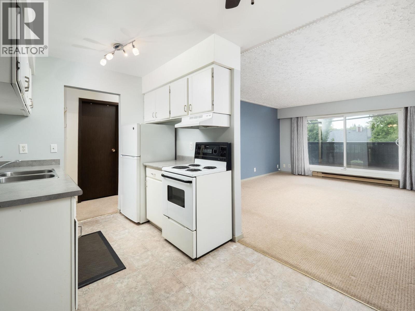 #107 1654 10TH AVENUE - 9
