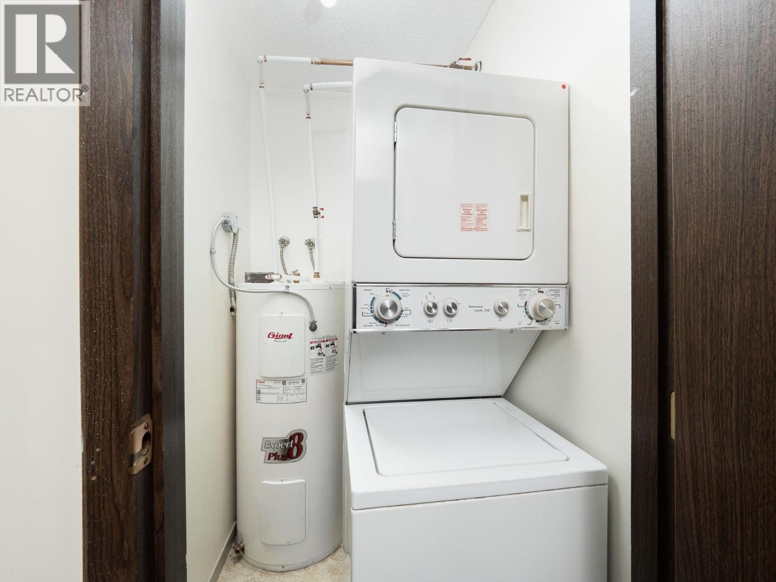 #107 1654 10TH AVENUE - 17