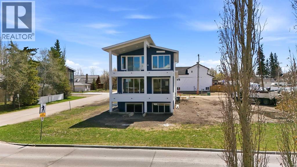 4205 Lakeshore Drive - 1