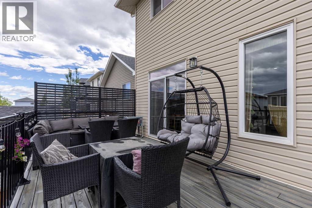 575 Moonlight Lane W — photo 39