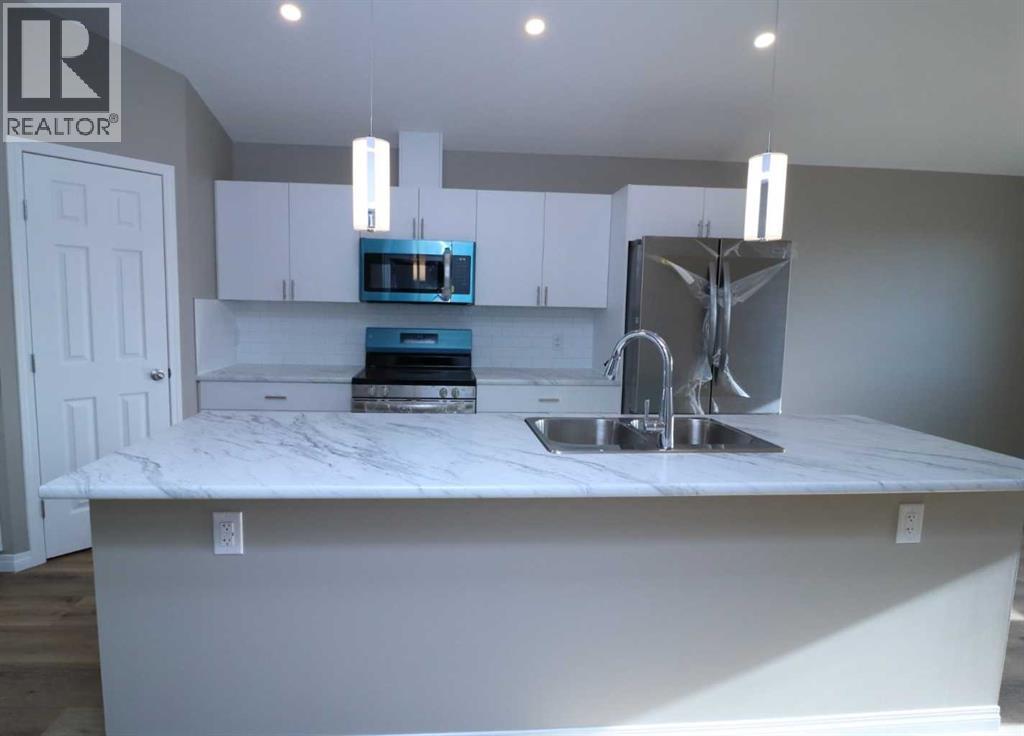 447 Henricks Drive - 7