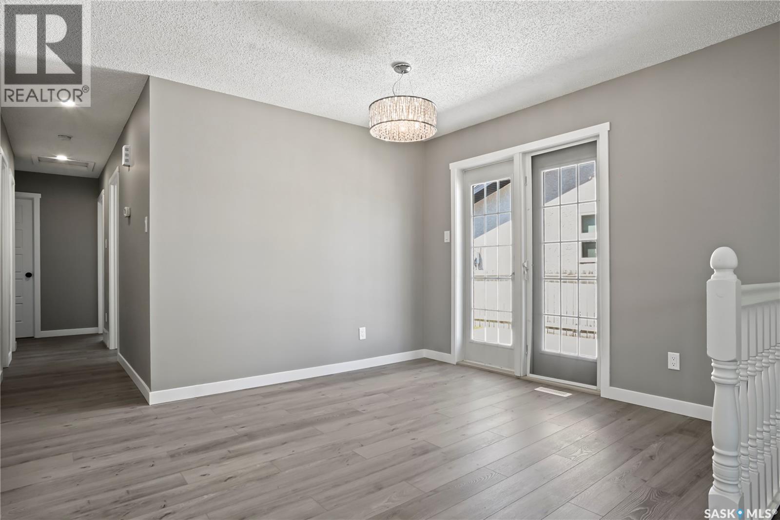 3331 Parkland DRIVE E — photo 8