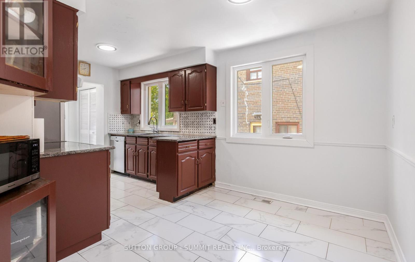 109 ELNATHAN CRESCENT - 18