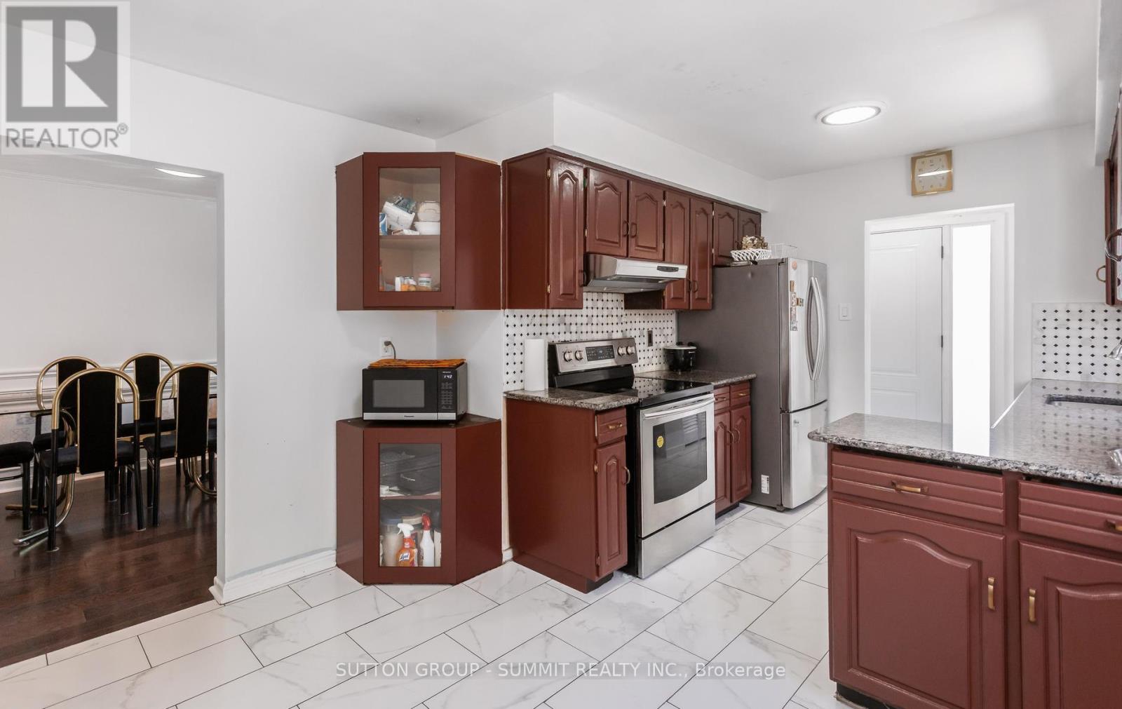 109 ELNATHAN CRESCENT - 20