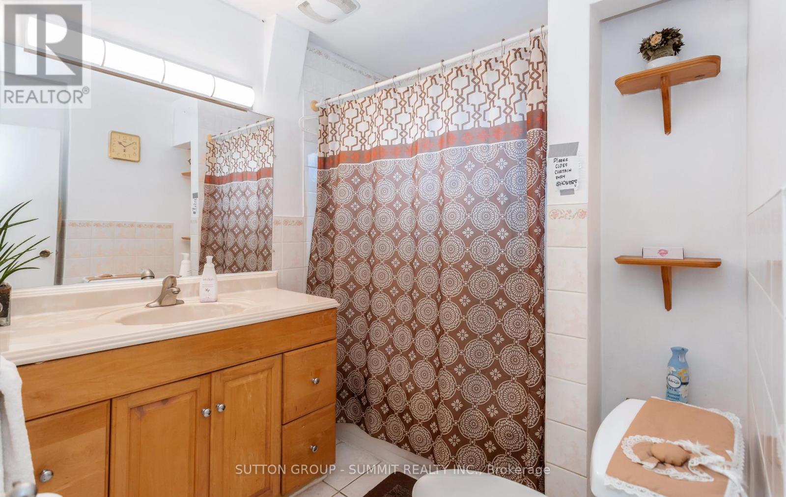 109 ELNATHAN CRESCENT - 27