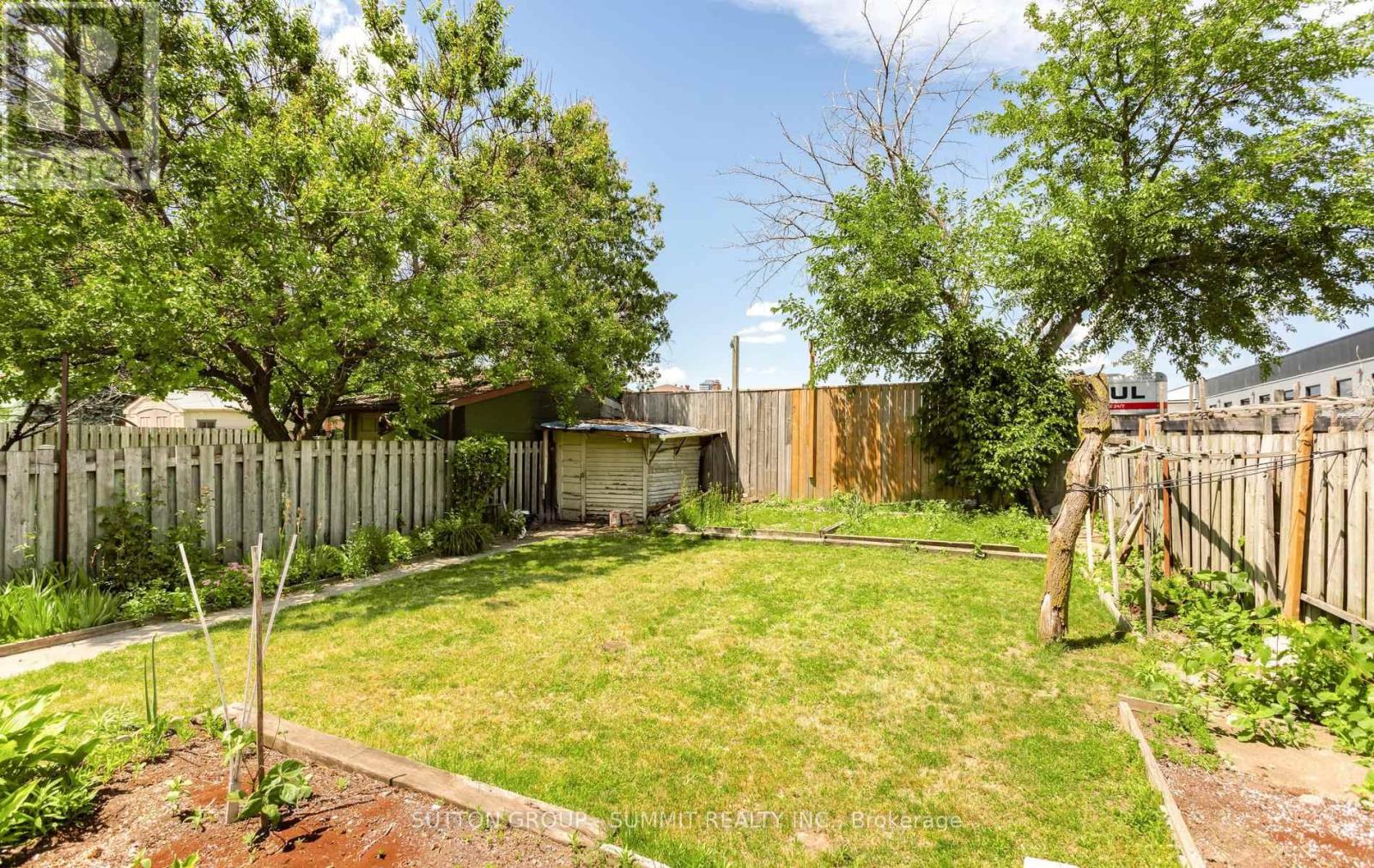 109 ELNATHAN CRESCENT - 49