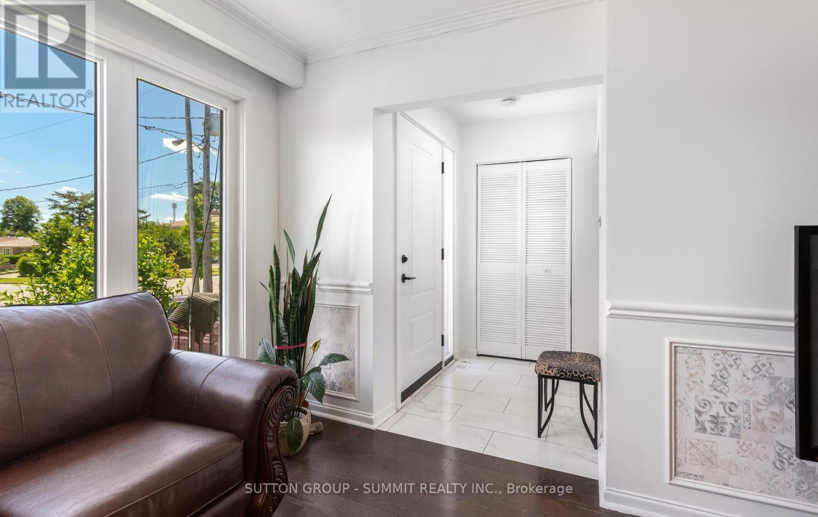 109 ELNATHAN CRESCENT - 7