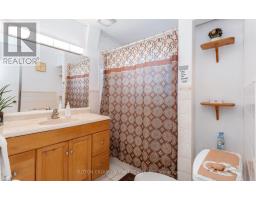 109 Elnathan Crescent, Toronto, ON M9L2G2 Photo 27