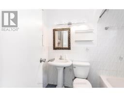 109 Elnathan Crescent, Toronto, ON M9L2G2 Photo 35