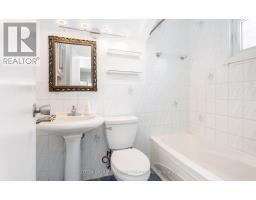 109 Elnathan Crescent, Toronto, ON M9L2G2 Photo 36
