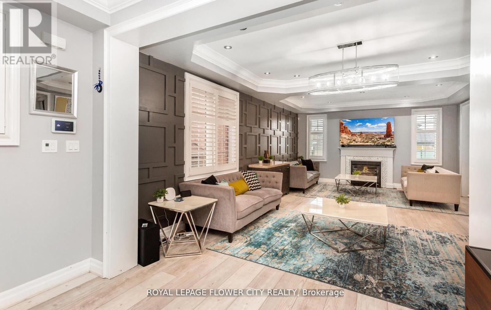 21 ARKWRIGHT DRIVE - 10