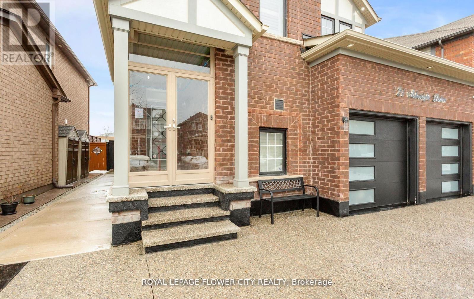 21 ARKWRIGHT DRIVE - 4