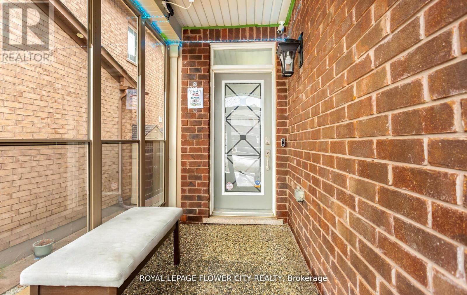 21 ARKWRIGHT DRIVE - 8